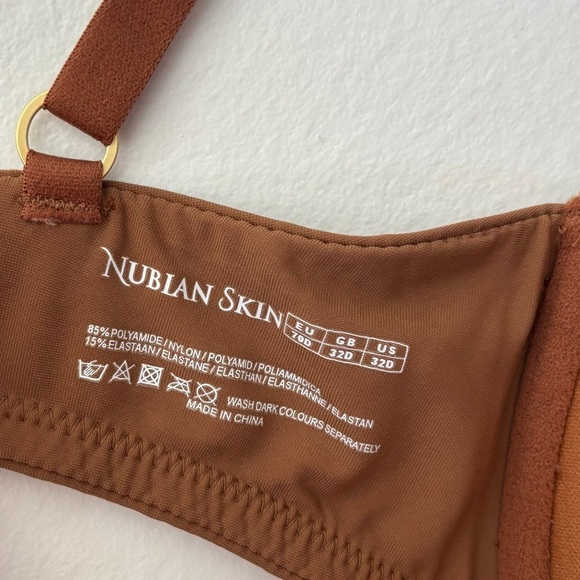 Nubian Skin Brown Seamless T-Shirt Bra Adjustable Strap Size 32D - Picture 5 of 9